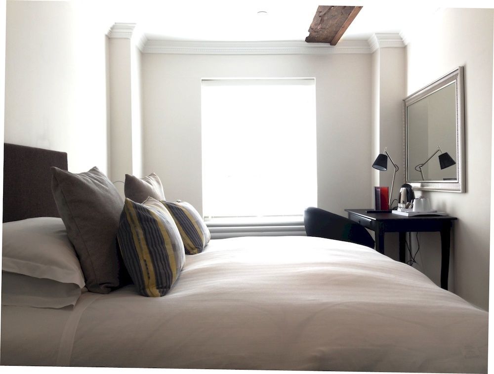 The Bell Hotel Έπινγκ Εξωτερικό φωτογραφία