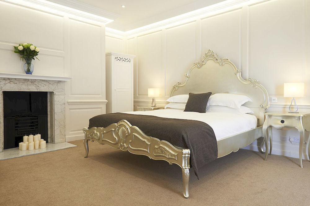 The Bell Hotel Έπινγκ Εξωτερικό φωτογραφία